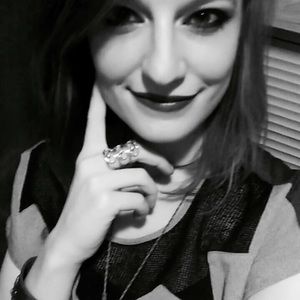 Meet your Posher, Betsy